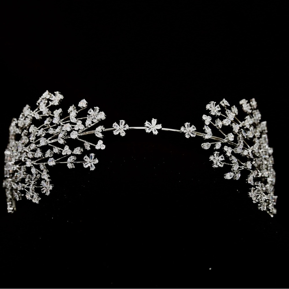 Crown brand new with tag
